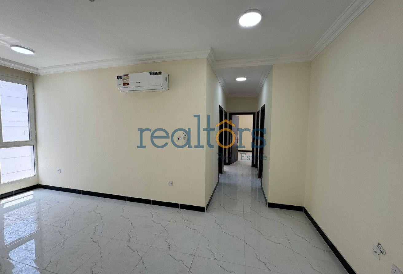 2-Bedroom Apartment | Unfurnished | Mesaimeer - Apartment in Mesaimeer Road