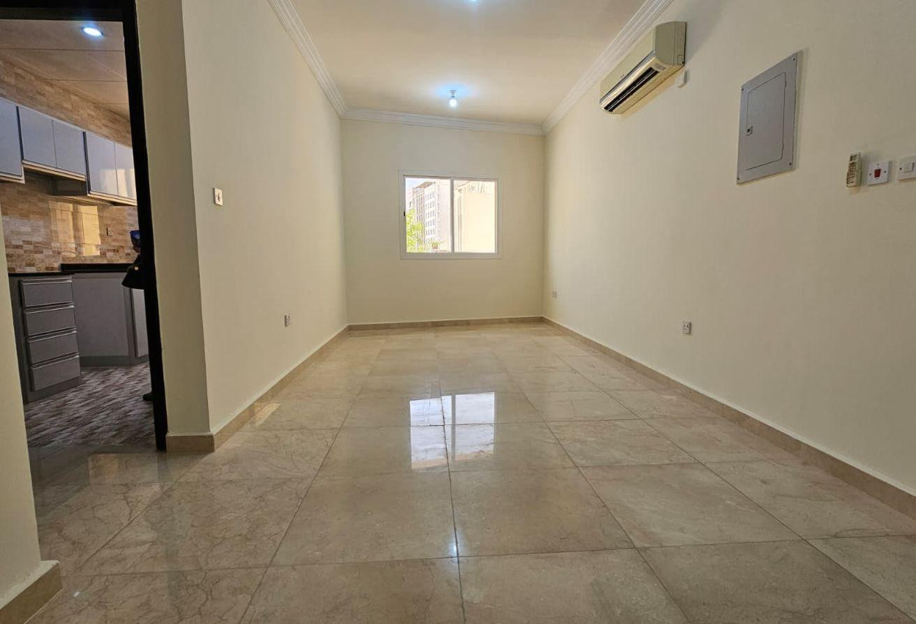 Spacious 2-Bedroom Apartment in Al Sadd with City - Apartment in Al Sadd Road