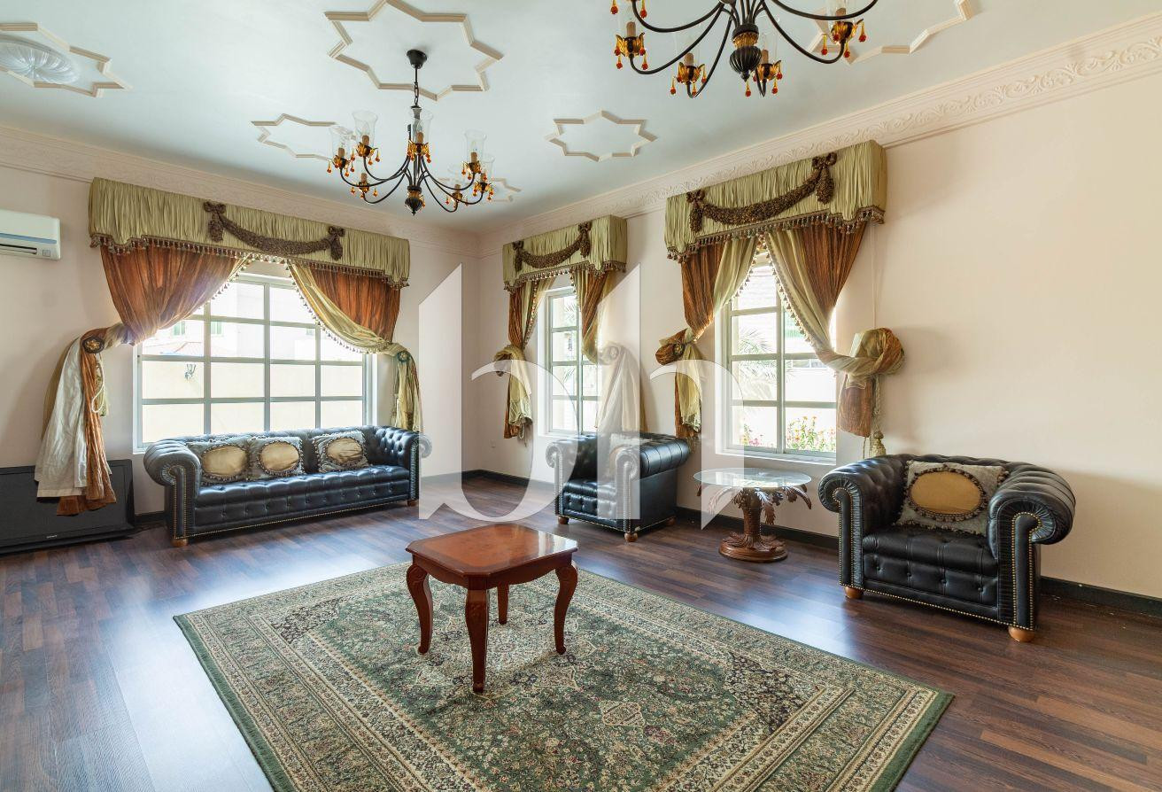 8 BEDROOMS PLUS MAID | TITLE DEED READY - Villa in Old Airport Road
