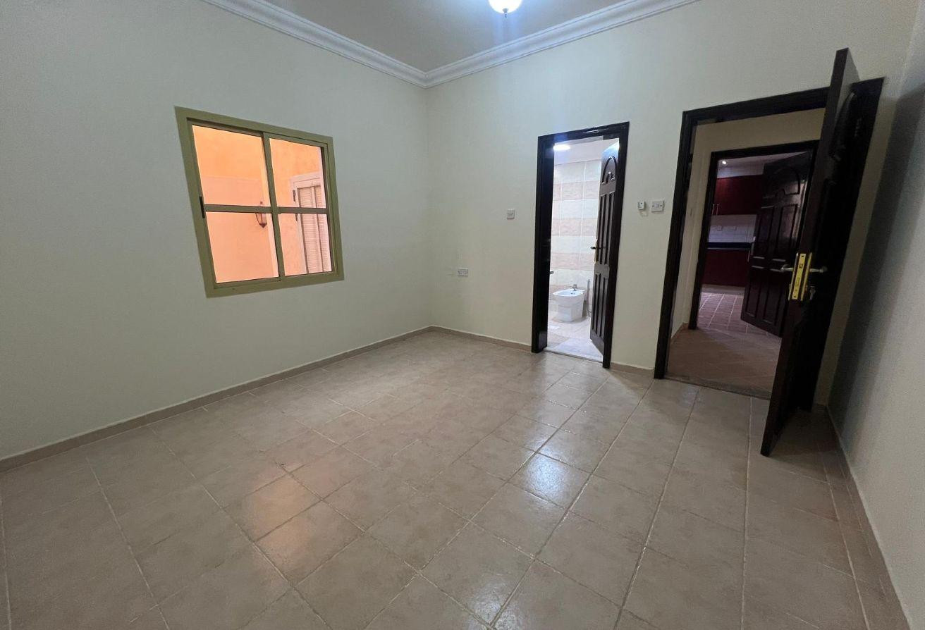 Great Standalone 4Bedroom+maid Villa / Ain Khaled - Villa in Ain Khaled