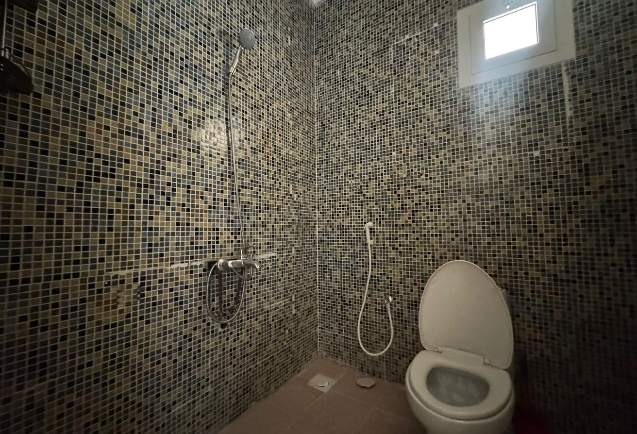 STANDALONE VILLA| 06 BEDROOMS| AL KHOR - Villa in Down Town