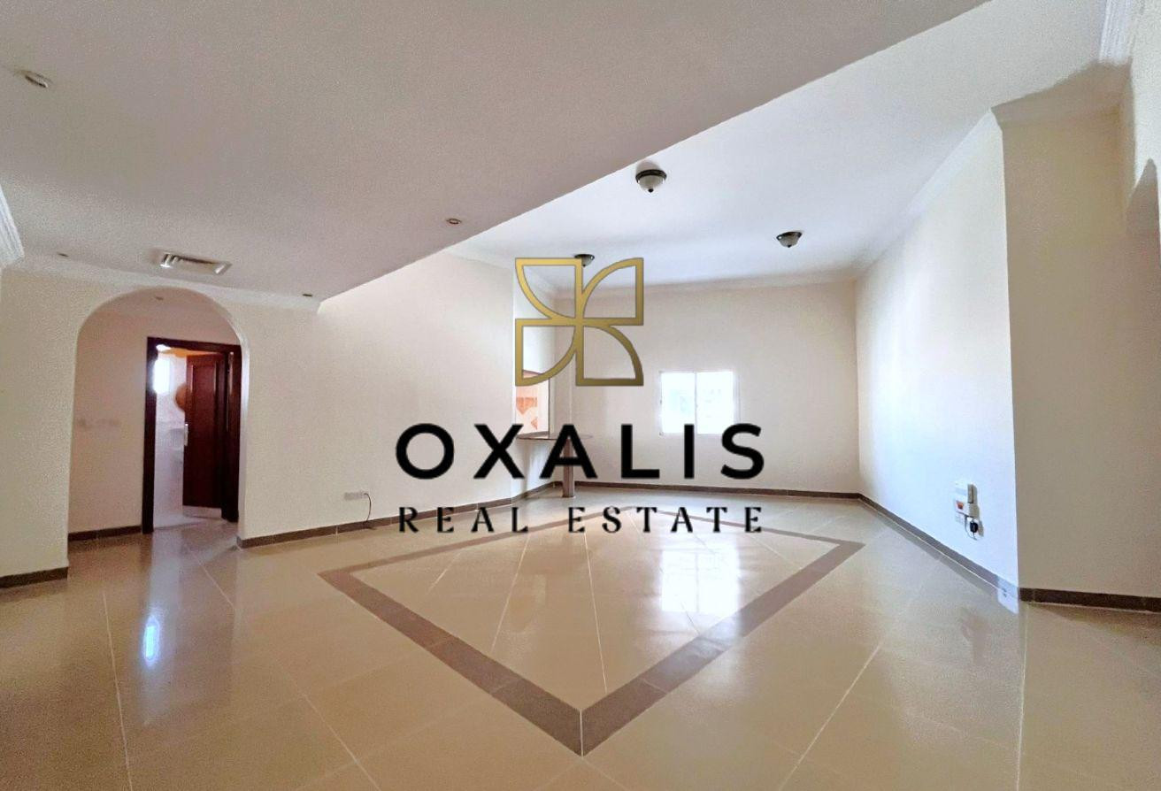 HUGE AND SPACIOUS 2 BHK UNFURNISHED | NEAR METRO - Apartment in Hadramout Street