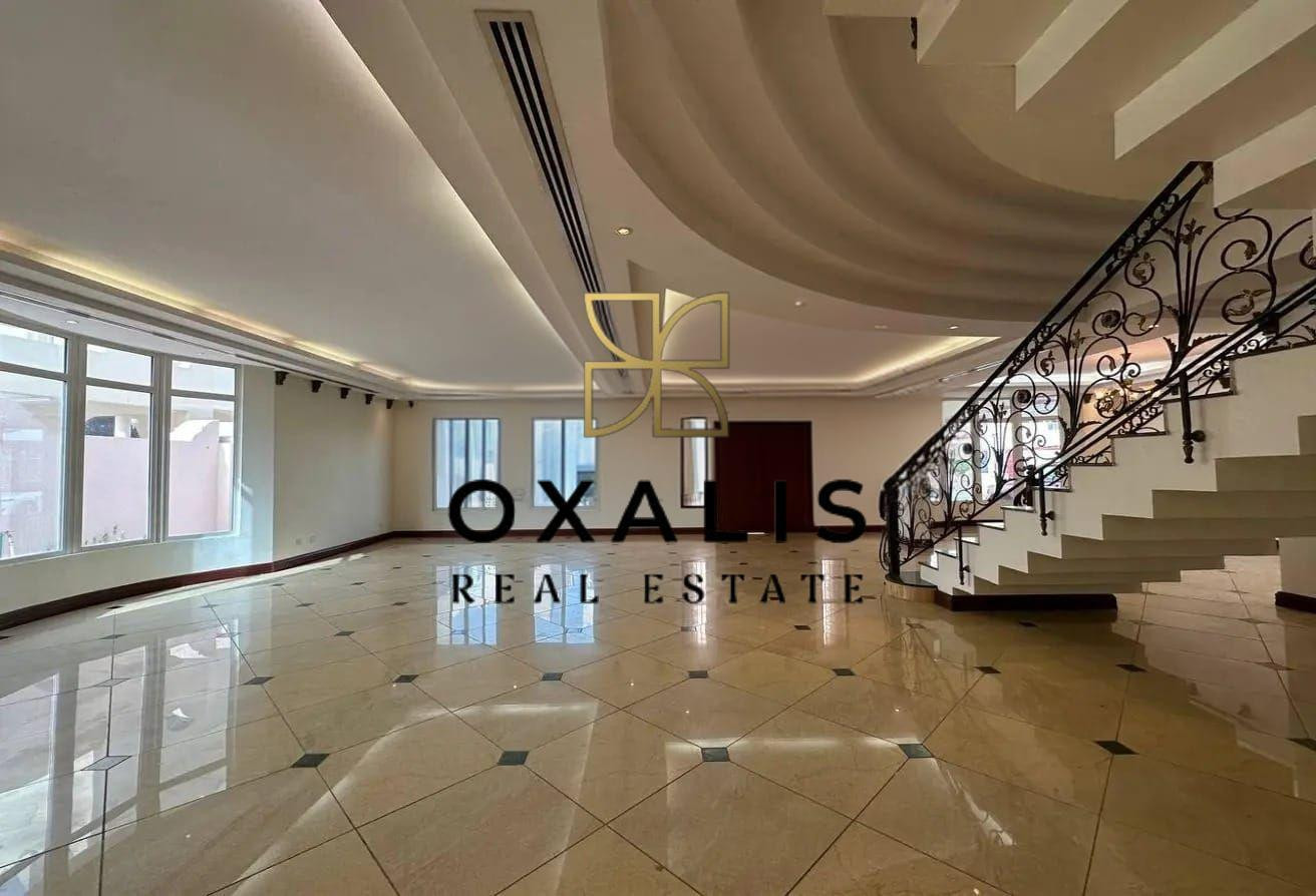 BEACH ACCESS | UPGRADED 4 BHK + MAIDS ROOM VILLA - Villa in West Bay Lagoon Street