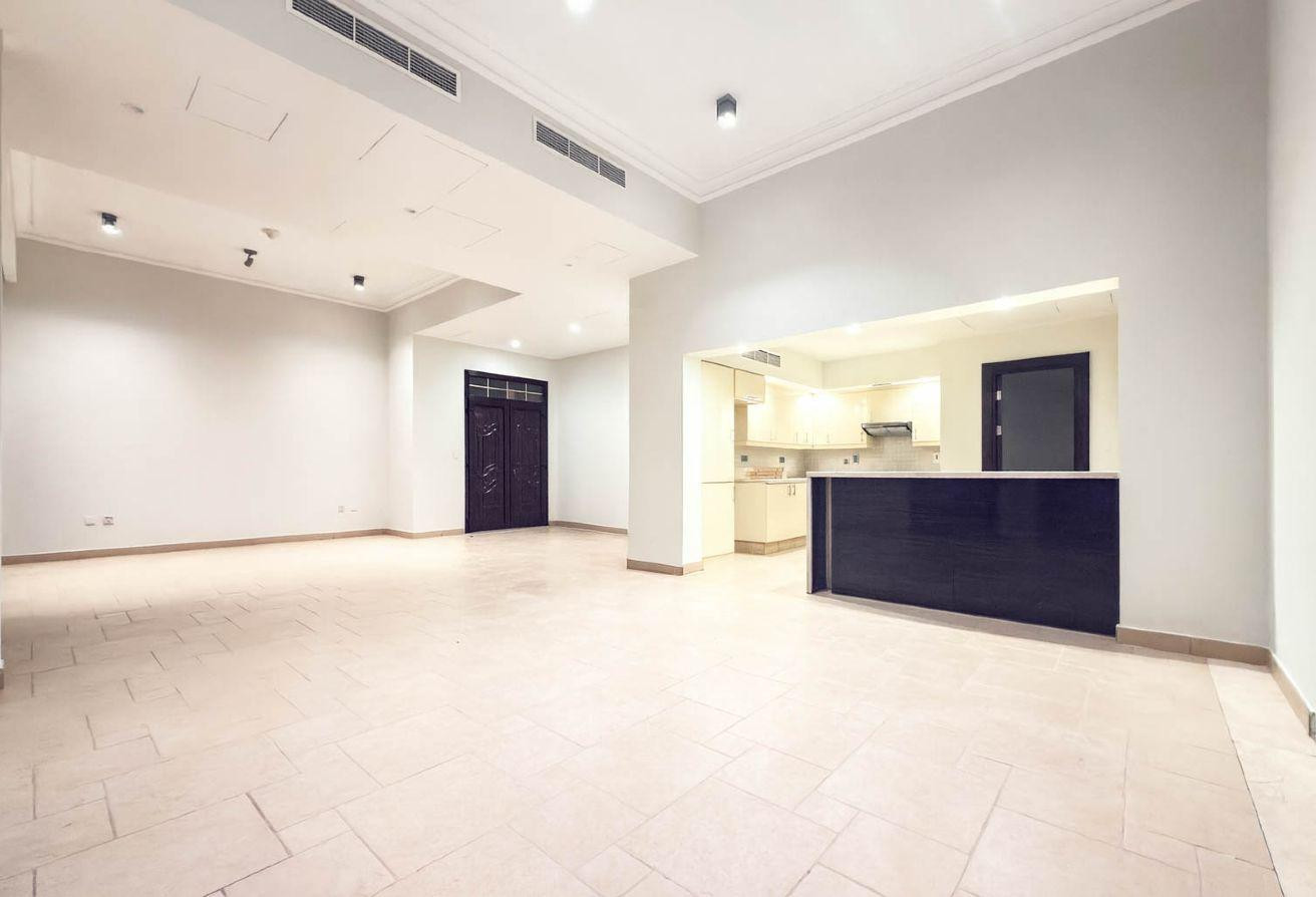 ROI READY WATERFRONT DUPLEX QANAT QUARTIER