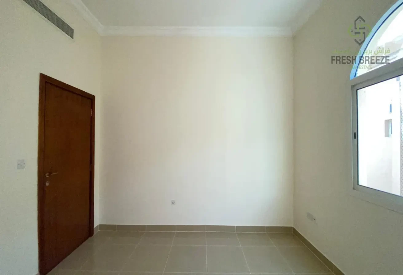 2BR Un-Furnished Apartment Located In Najma - Apartment in Najma Street