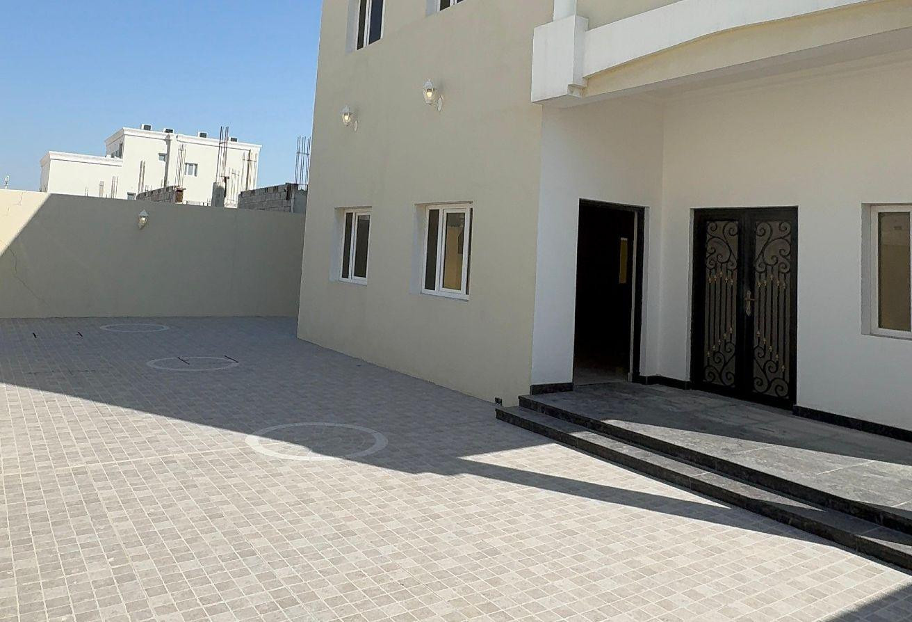 Brand-New Villa Sale in Ain Khaled | Prime Loction - Villa in Umm Al Seneem Street