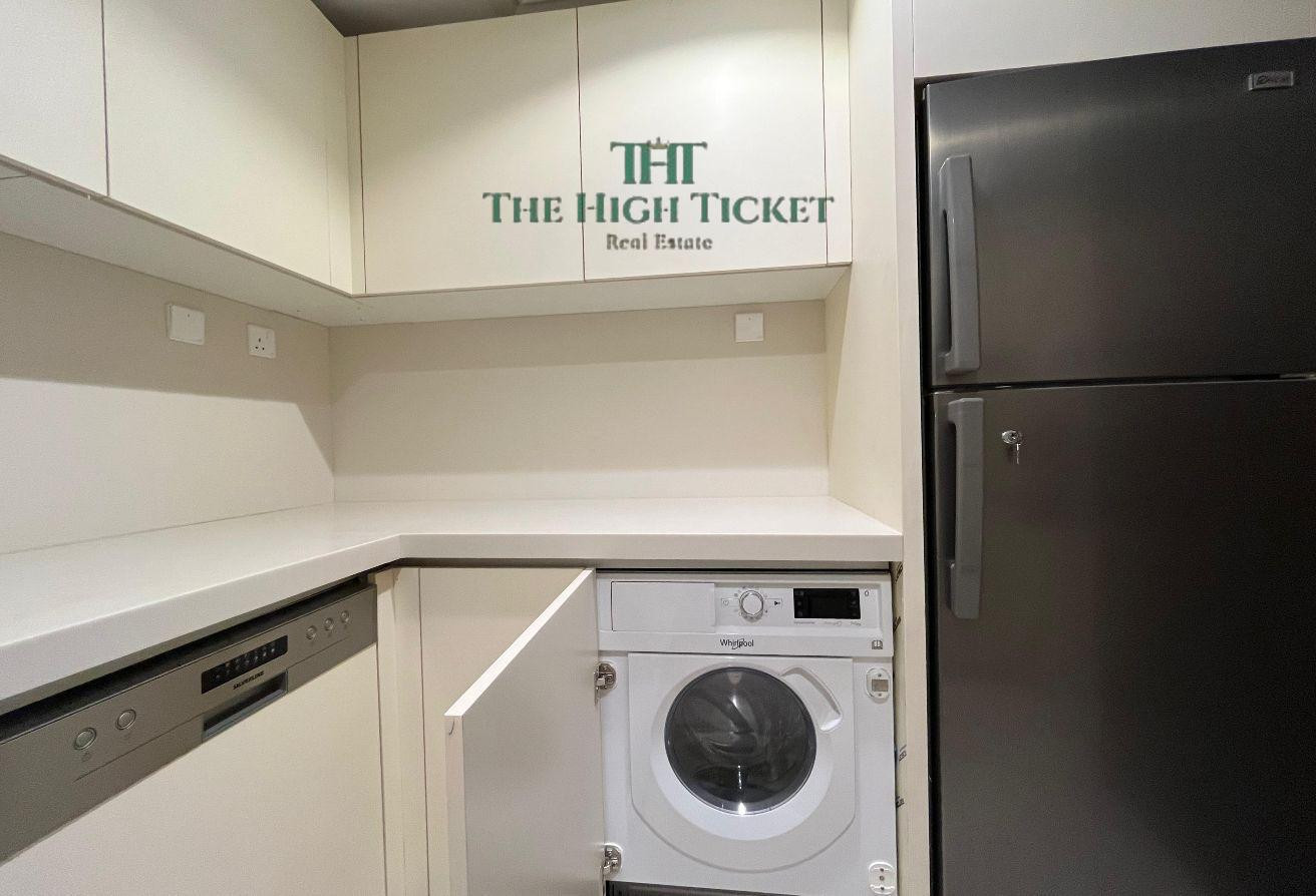 Cozy | 1BHK | SF | Pool and Gym - Apartment in Fox Hills South