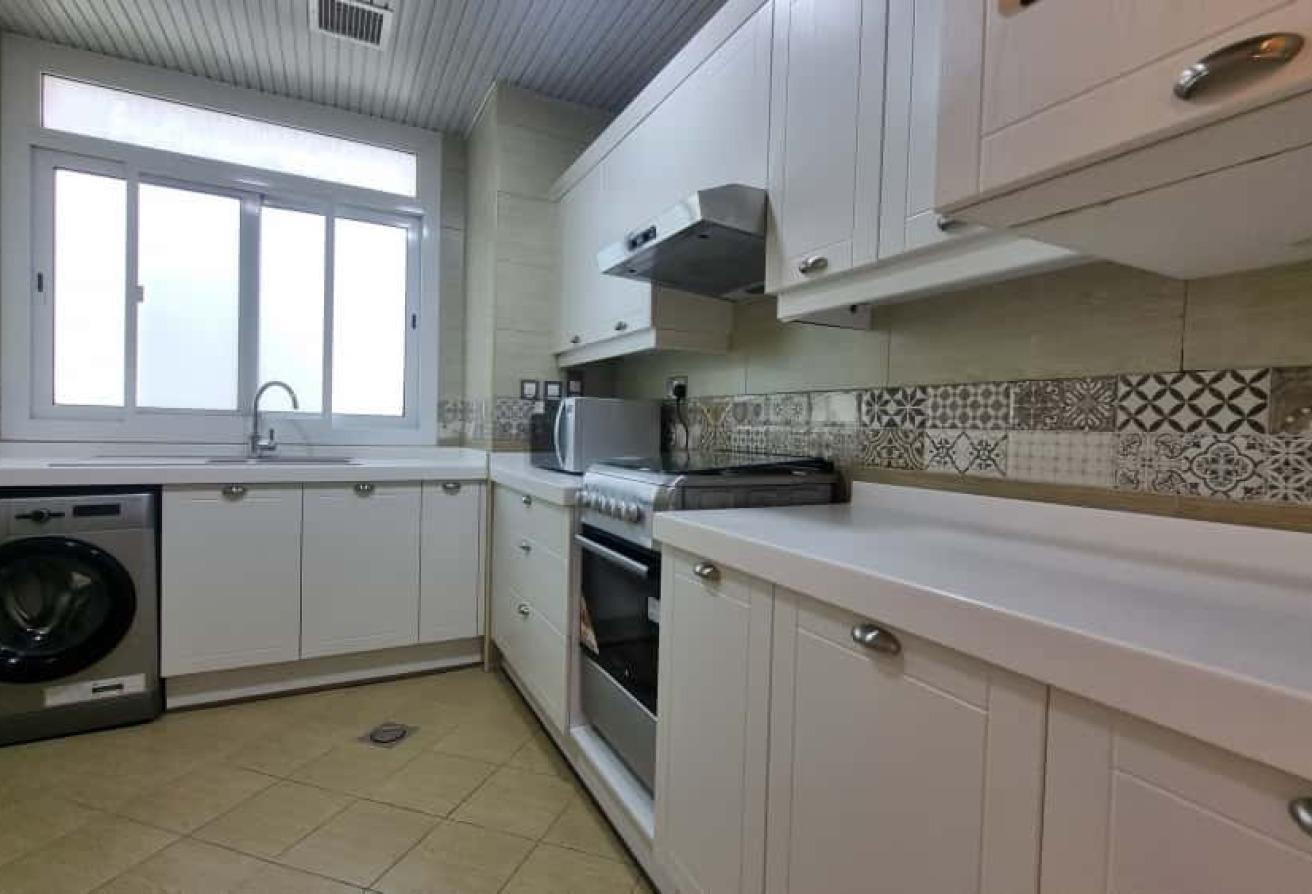 AWESOME BEAUTIFUL 1 MONTH F-F SPACIOUS CLEAN 2BHK - Apartment in Fereej Abdel Aziz