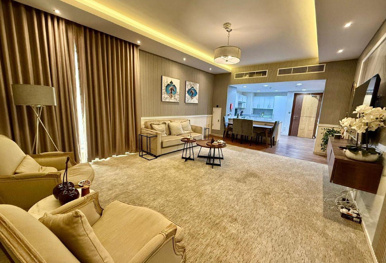 Upgrated one bedroom / new furniture / nice view