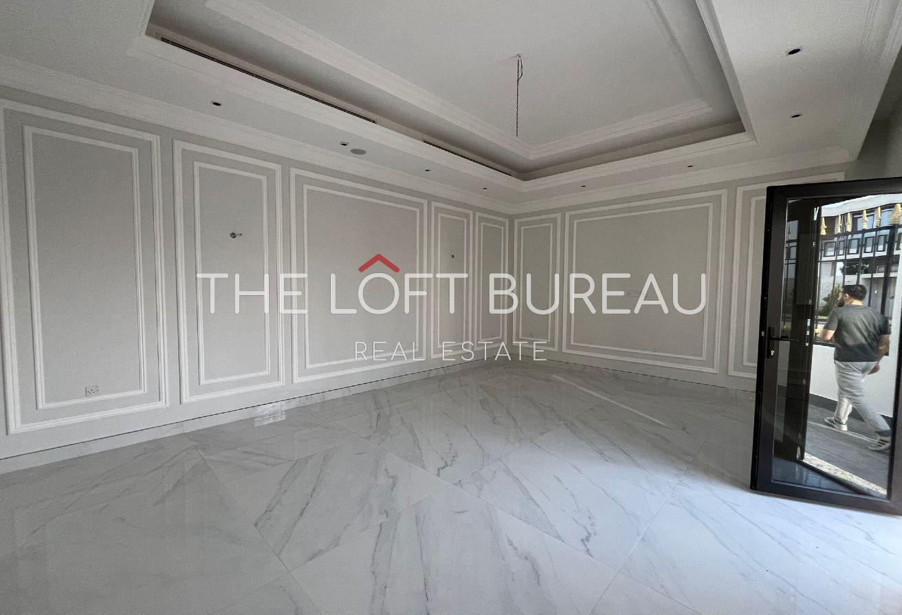 BRAND NEW || MAJLES || 2 SWIMMING POOL - Villa in Lusail Residence