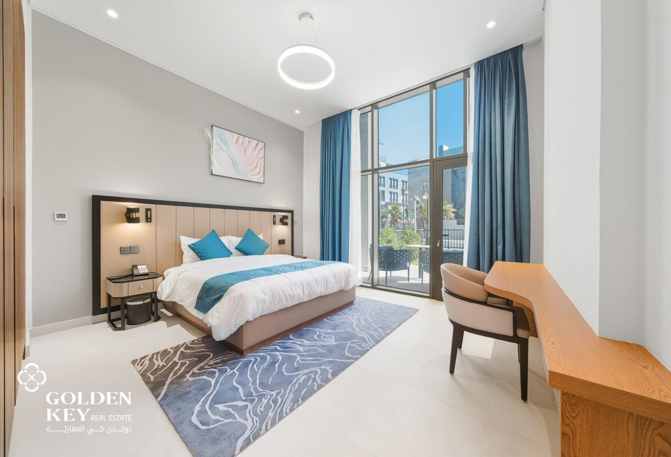 Brand New | Modern 1-Bedroom | Beachfront La Plage