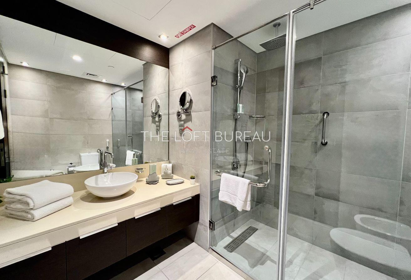 Elegant 1 BHK | Bills Included | 1 Month Free - Apartment in Dar Al Salam Villas