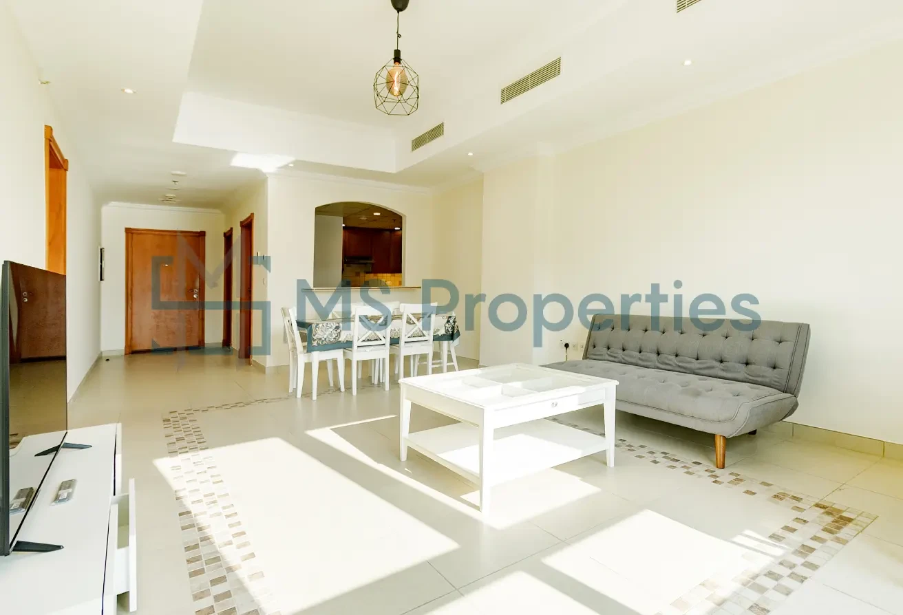 Light Filled 1BHK Apartment | High Floor - Apartment in Doha