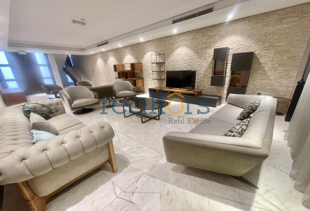 Luxurious| Modern | FF 4BR +Maid Villa | Compound - Villa in Mamoura 18