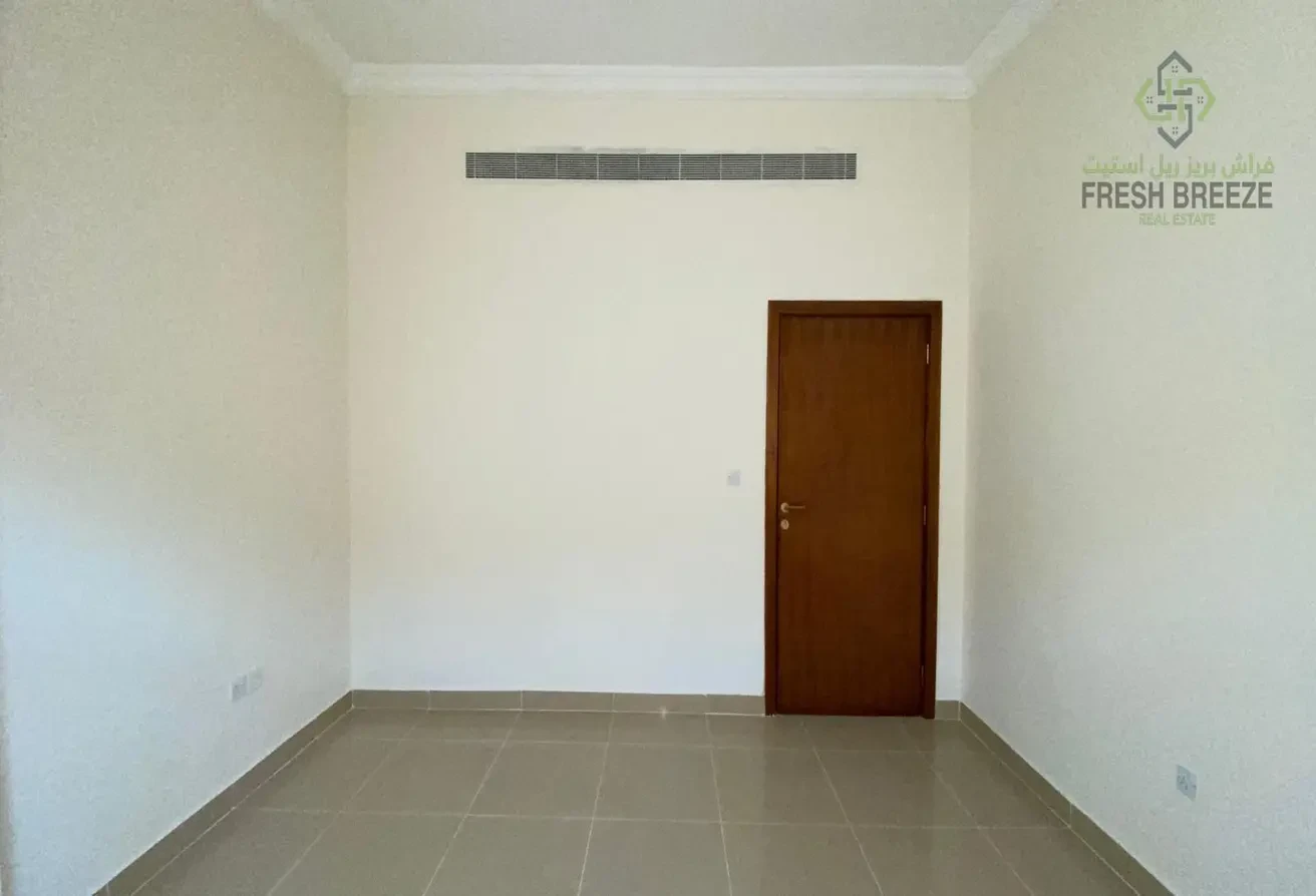 2BR Un-Furnished Apartment Located In Najma - Apartment in Najma Street