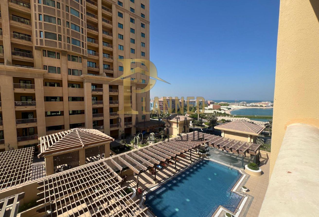 For Sale Elegant 2BHK Apartment in Porto Arabia. - Apartment in The Pearl