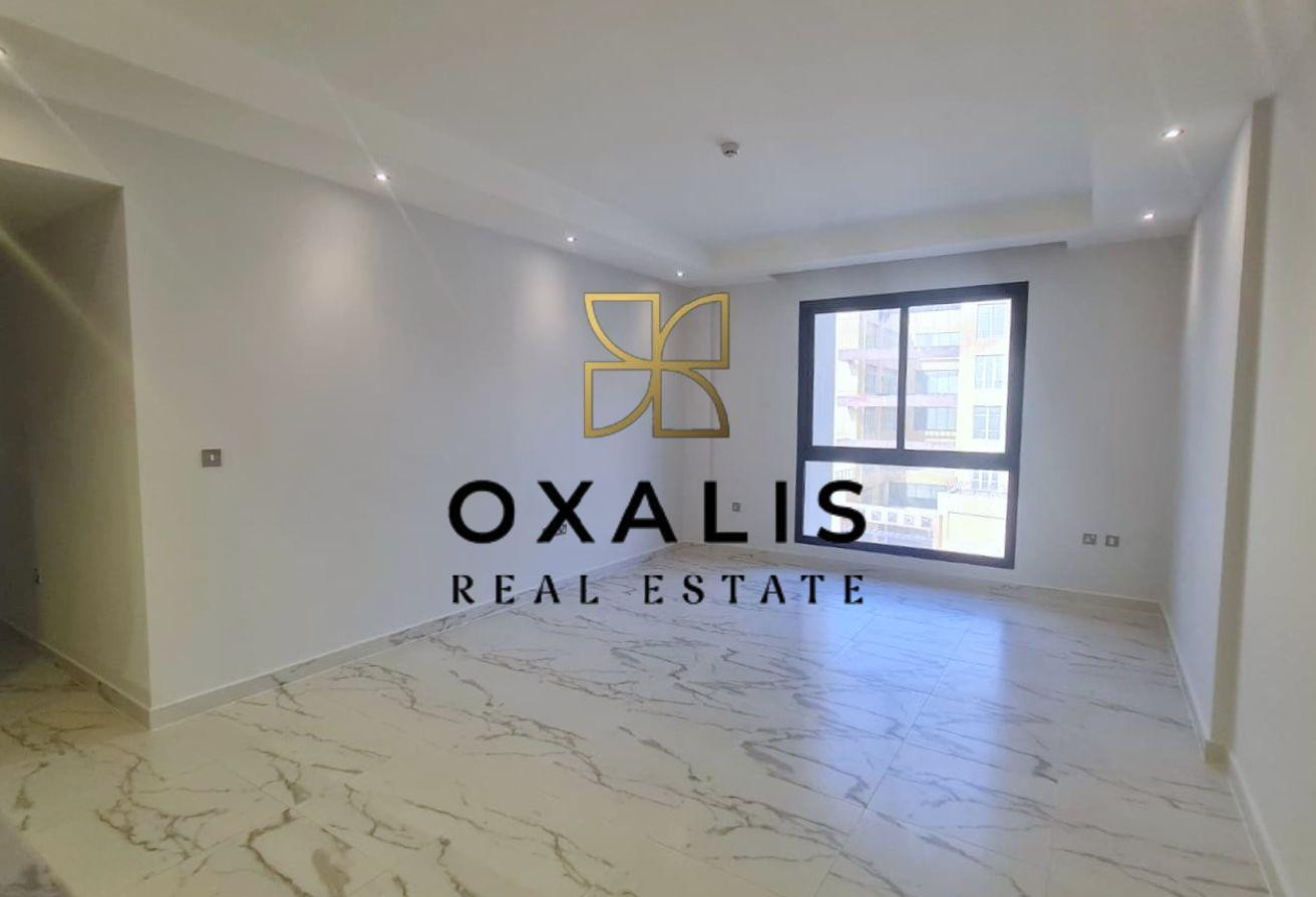 BILLS INCLUDED | 2 BHK + BALCONY | POOL ACCESS - Apartment in Fox Hills South