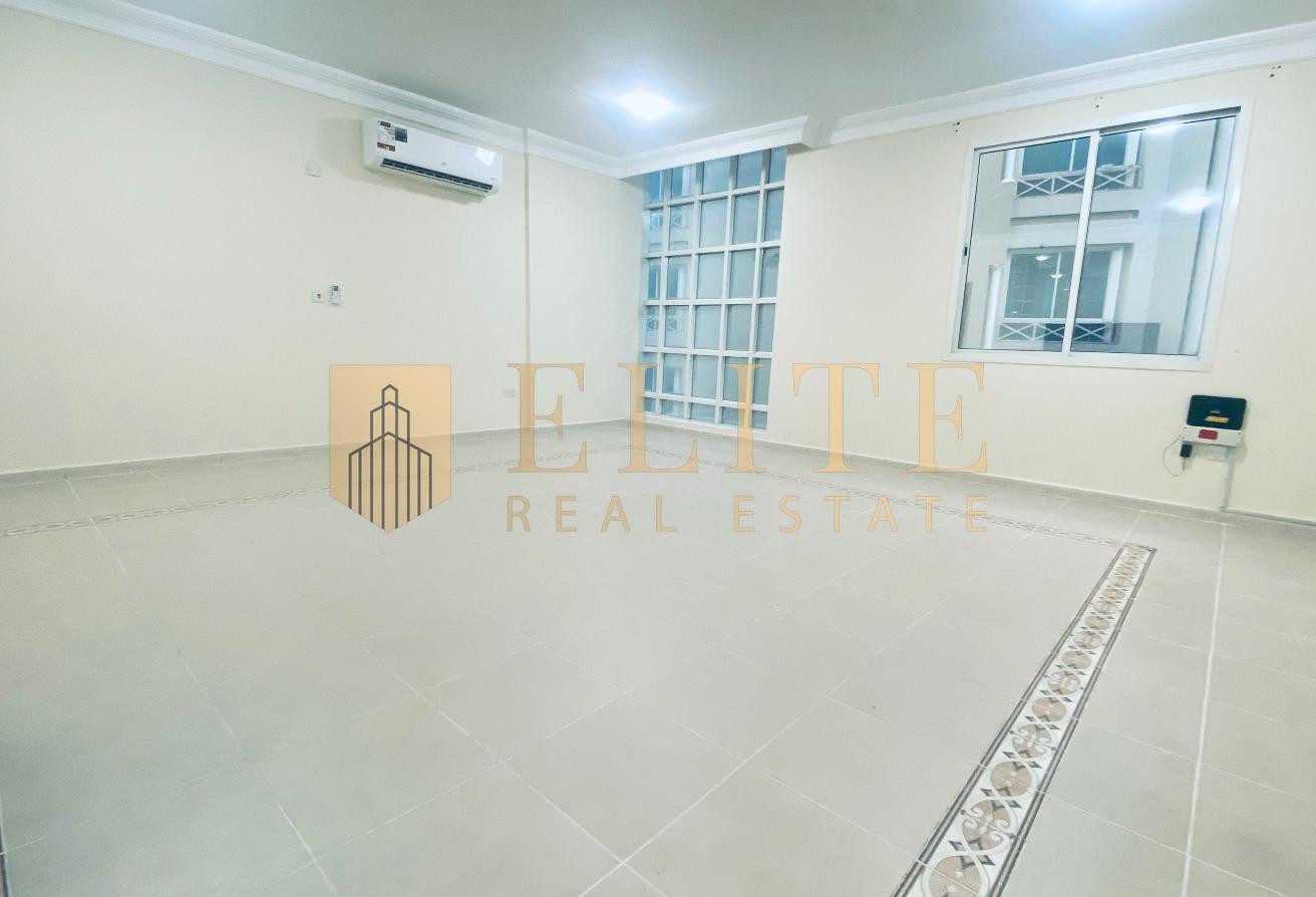 SPACIOUS I UNFURNISHED 3 MASTER BEDROMS APARTMENT