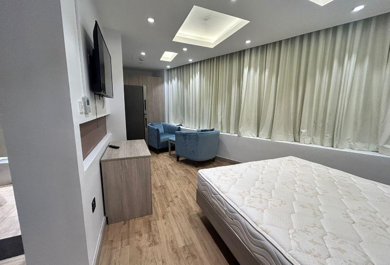 FIRST RESIDENT STUDIO | AL NASAR