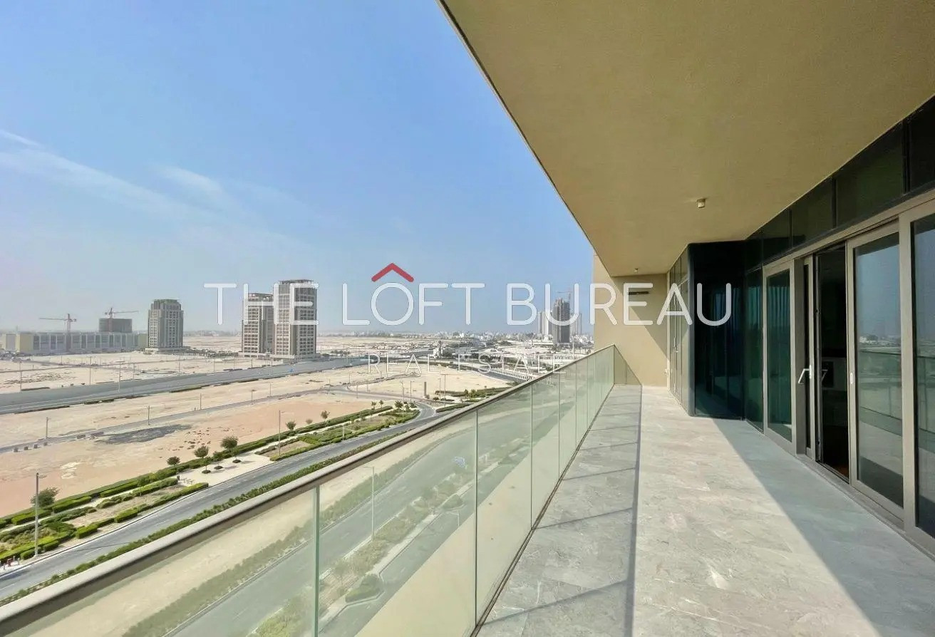Luxurious 3-Bedroom Apartment in Lusail Marina