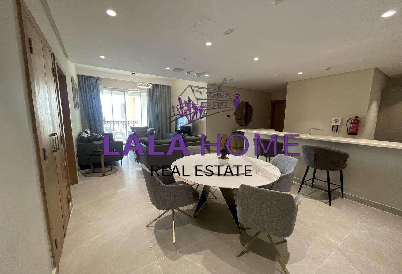 Amazing Marina View Apartment with Bills Included