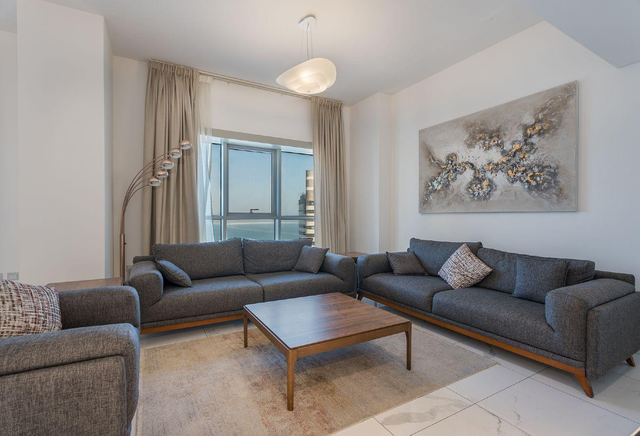 BIG BALCONY 2 BEDROOM FULLY FURNISHED WEST BAY - Apartment in Diplomatic Street