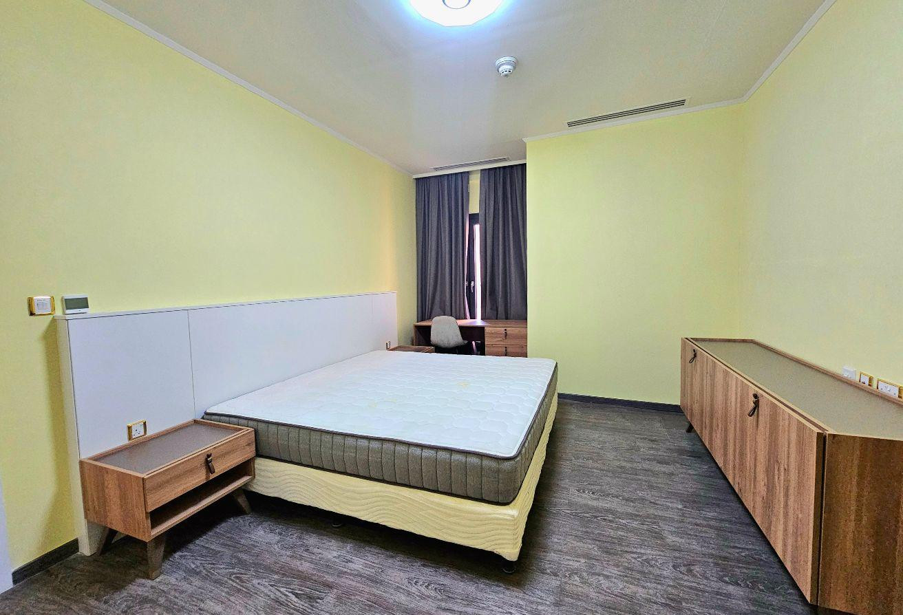 Luxurious 1BHK Furnished +1Month Free And Amenitie
