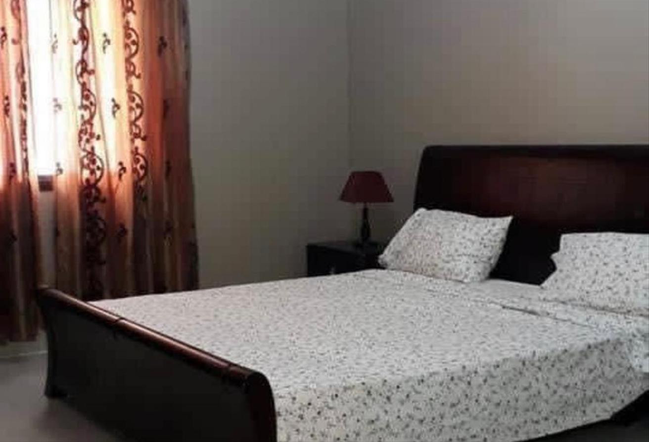 free month furnished 1bhk@compound +pool+gym - Apartment in Muaither North