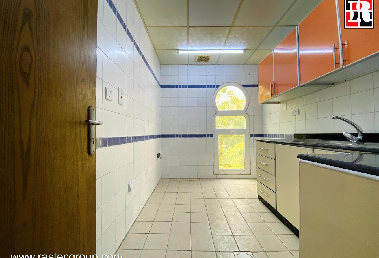 2 MASTER BEDROOMS | FREE W+E | FREE WIFI | BALCONY - Apartment in Old Airport Road