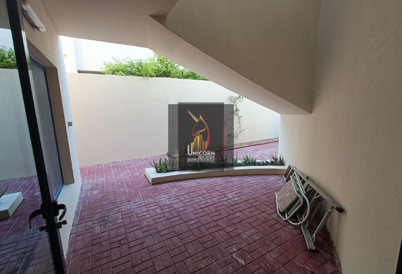 Cheap, Upscale SF 3 BHK + Maid Room + Amenities - Compound Villa in Al Waab Street