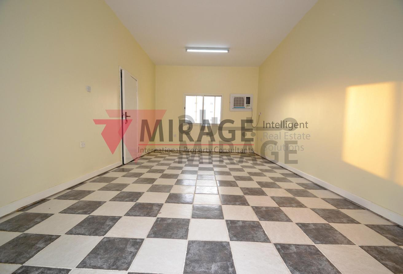 UNFURNISHED AND READY | AFFORDABLE 2 BEDROOMS - Apartment in Umm Ghuwailina