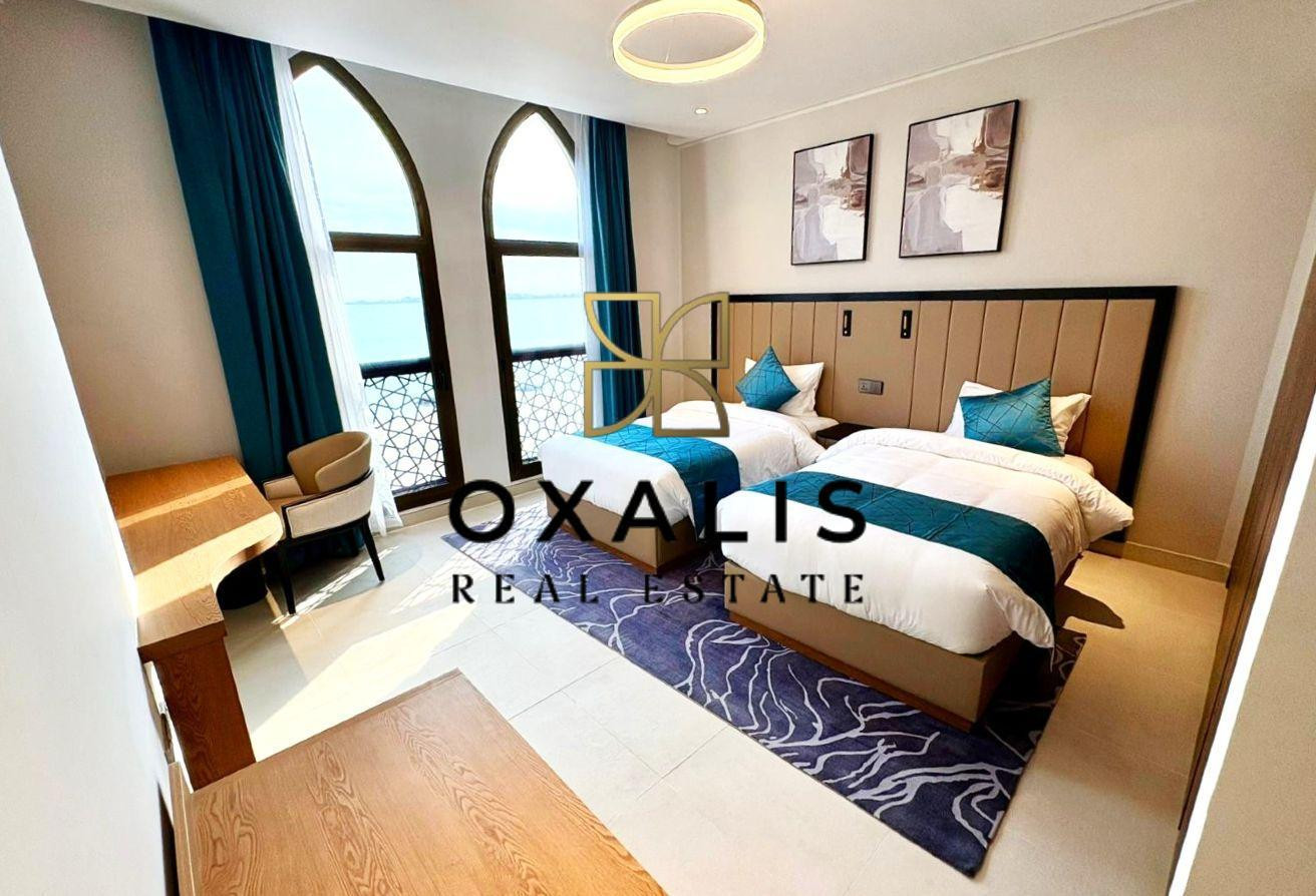 HUGE TERRACE | FURNISHED 2 BHK + MAID | SEA VIEW - Apartment in La Plage West