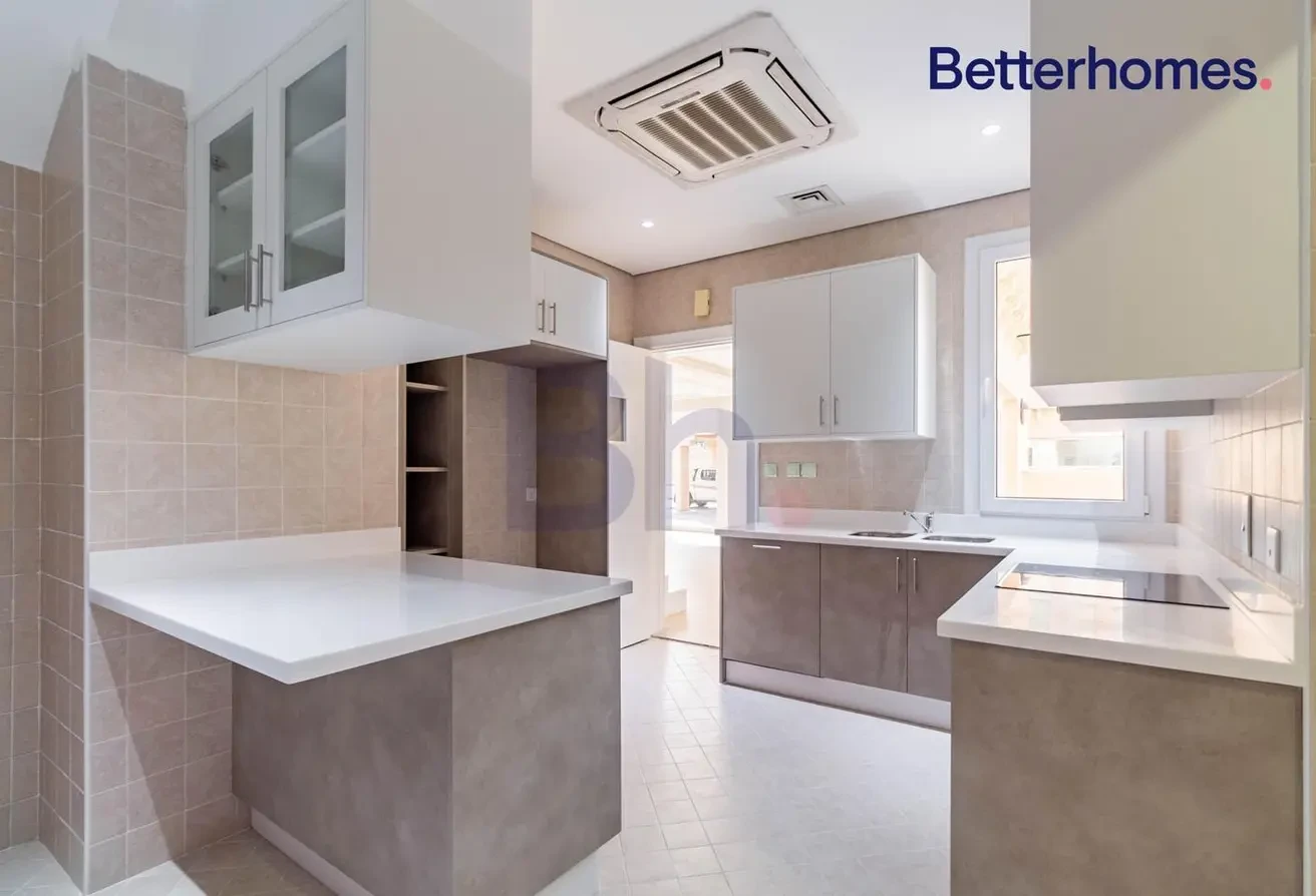SPACIOUS | 4 BEDROOMS | 1 MONTH FREE - Apartment in West Bay Lagoon