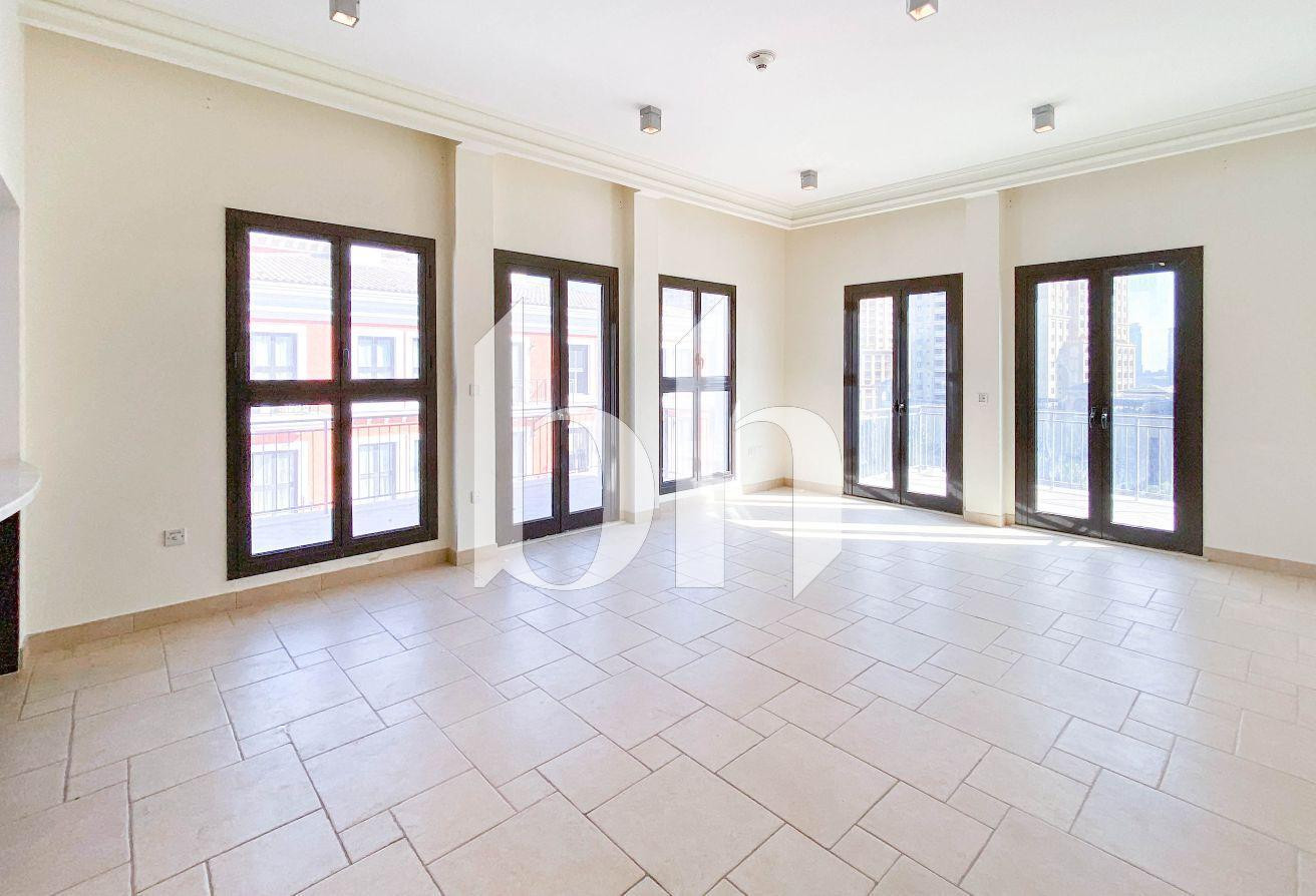 SPACIOUS | 3 BEDROOMS APARTMENT FOR RENT