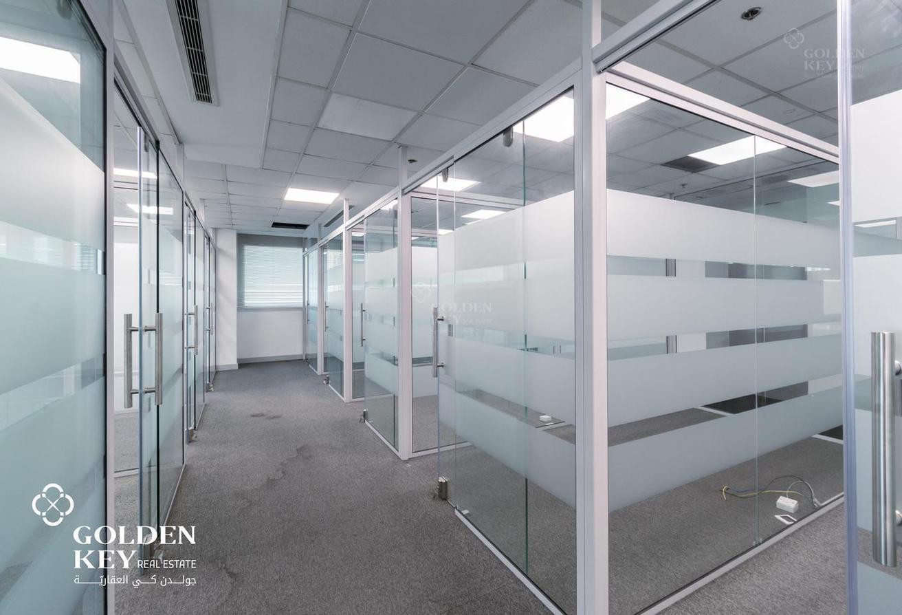 Semi Fitted Office Space | Great Views | West Bay - Office in West Bay