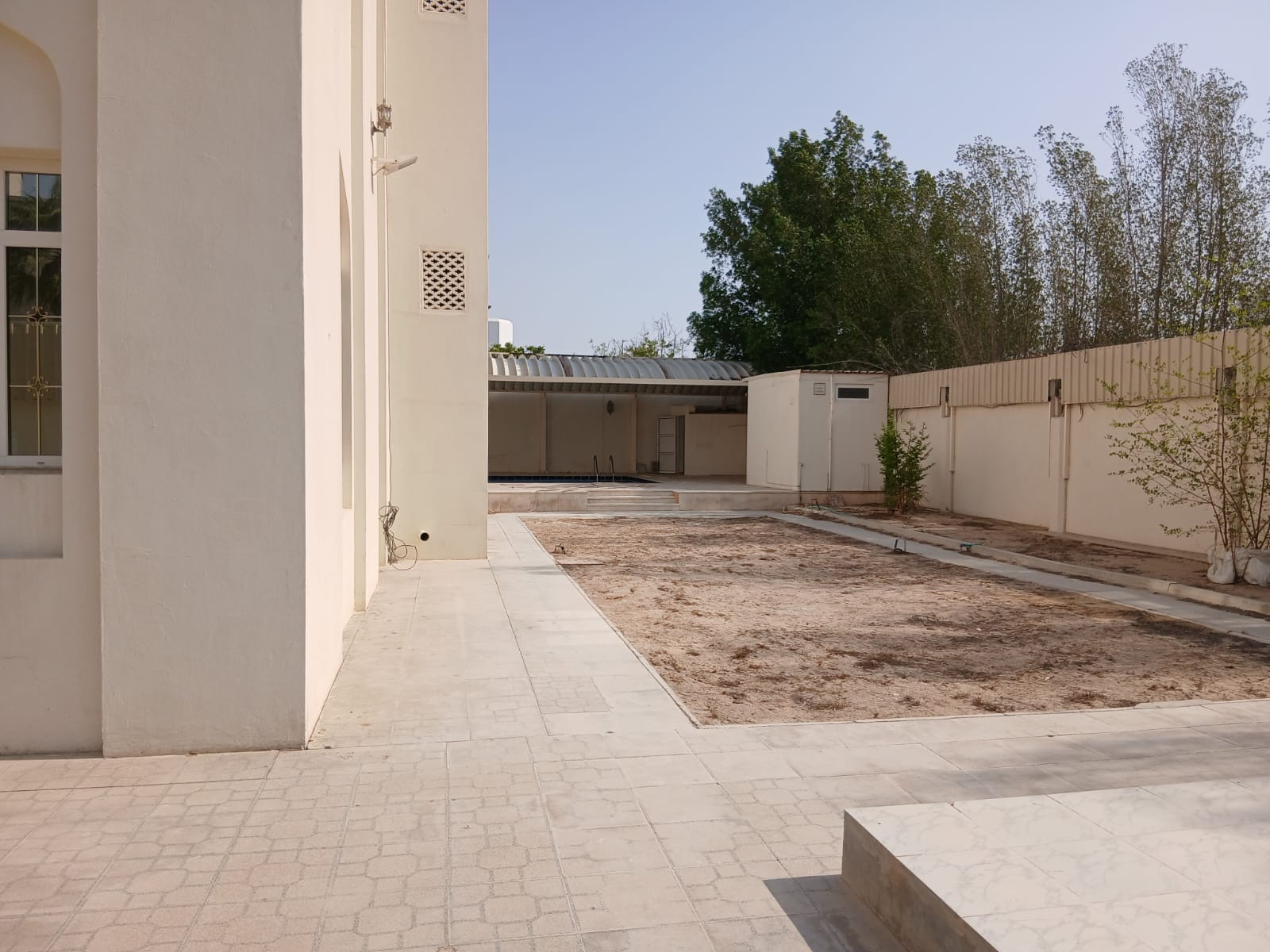 Elegant Stand Alone 5bhk Villa with maid and Driver  room for Rent - Villa in Al Dafna