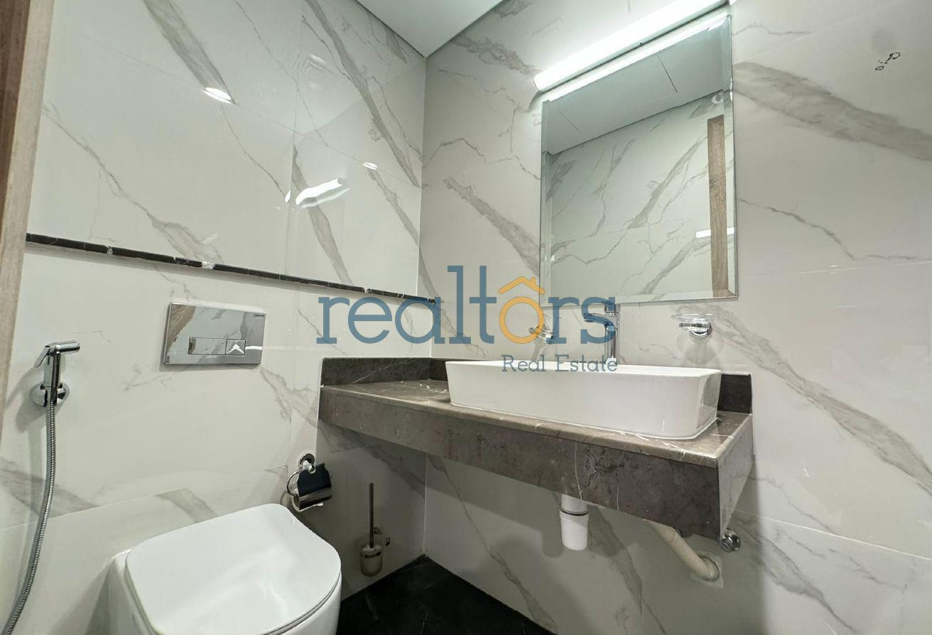 NO COMMISSION I stylish 2 BHK including QC