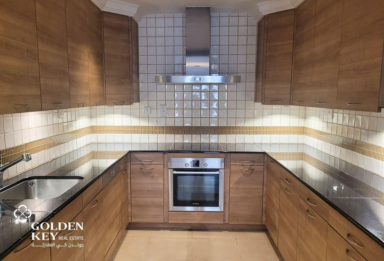 Semi-Furnished 2BHK with Balcony| Porto Arabia