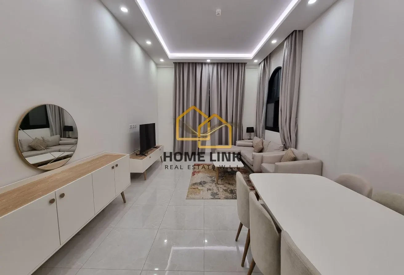 ELEGANT FF 1 BEDROOM APARTMENT WITH BALCONY - Apartment in Seville Residence