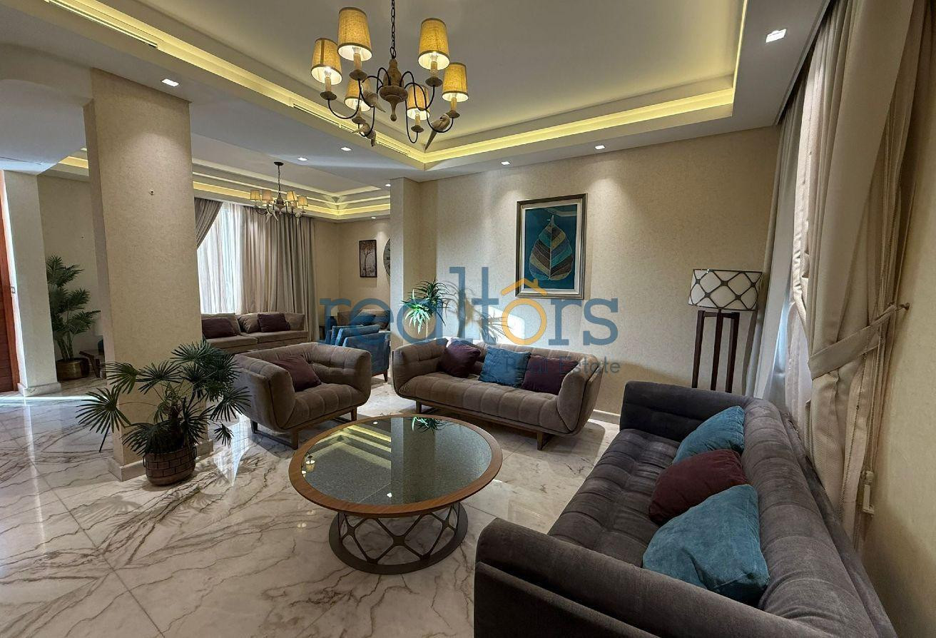 High End FF 3 BR+Maid Villa Small Exclusive Comp. - Compound Villa in Al Waab Street