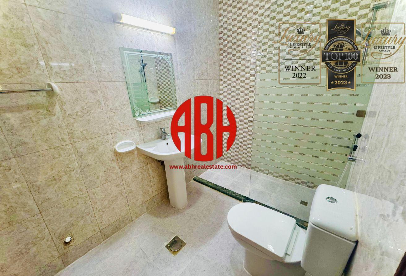 BEST OFFER! | FULLY FURNISHED 2-BDR | CENTRAL SPOT - Apartment in Al Tabari Street