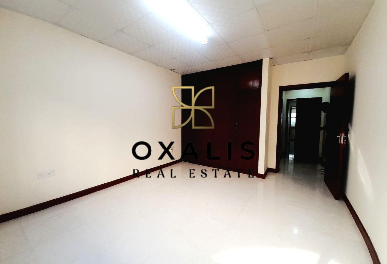 HUGE LAYOUT 3BHK APARTMETN WITH BALCONY | MANSOURA