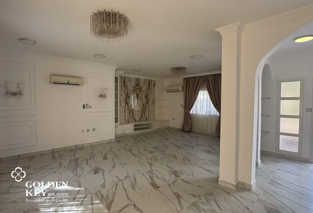 Fully Renovated 3BR+Maid Villa | Salwa Road - Villa in Salwa Road