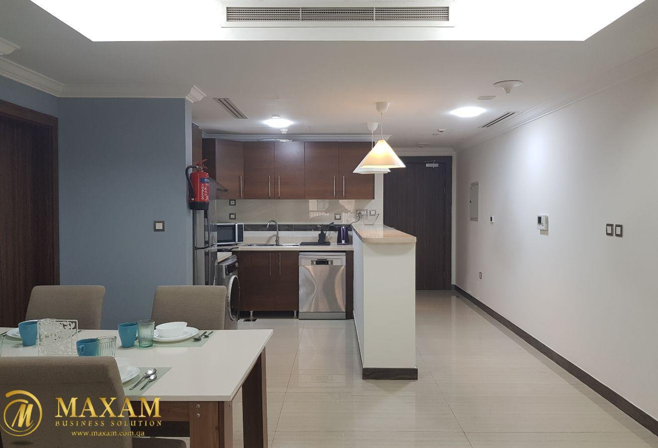 Master Bedroom Specious Flat In Pearl/Porto Arabia - Apartment in Porto Arabia