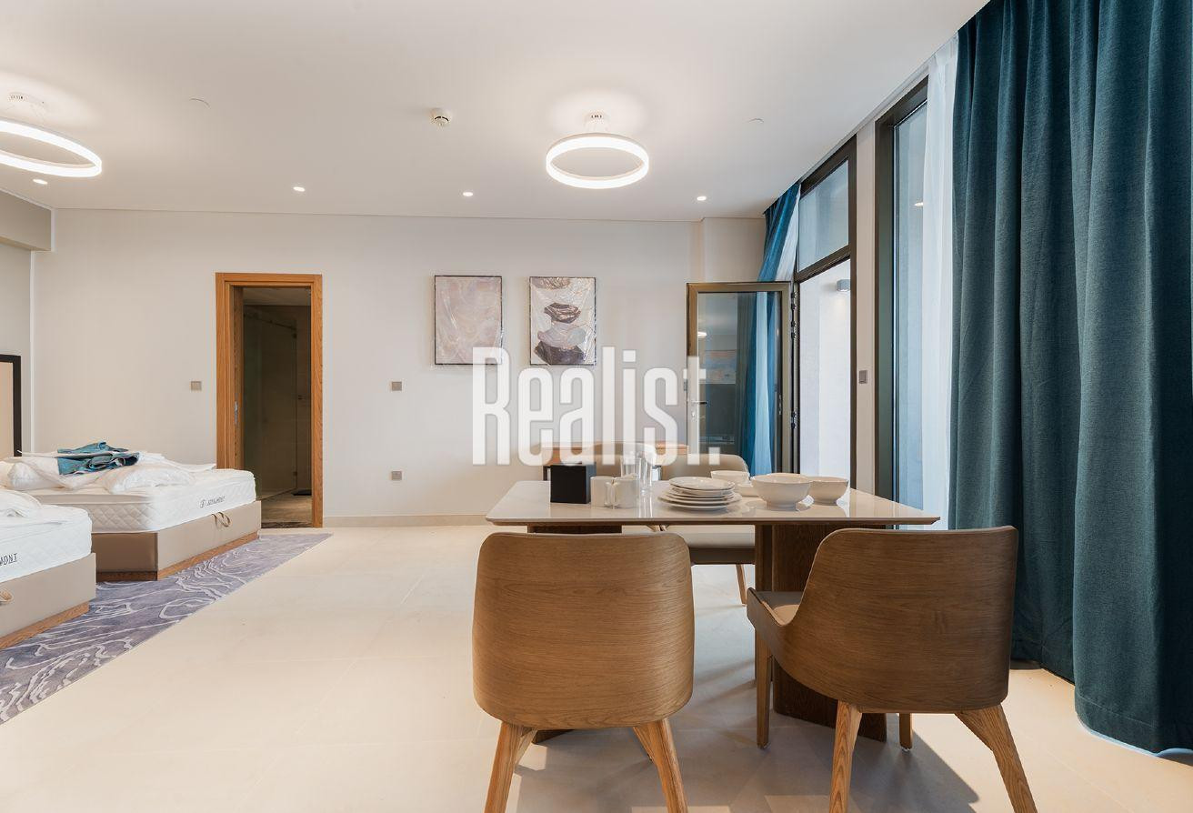 PREMIUM STUDIO | FURNISHED WITH BALCONY | NO BILLS - Studio Apartment in La Plage West