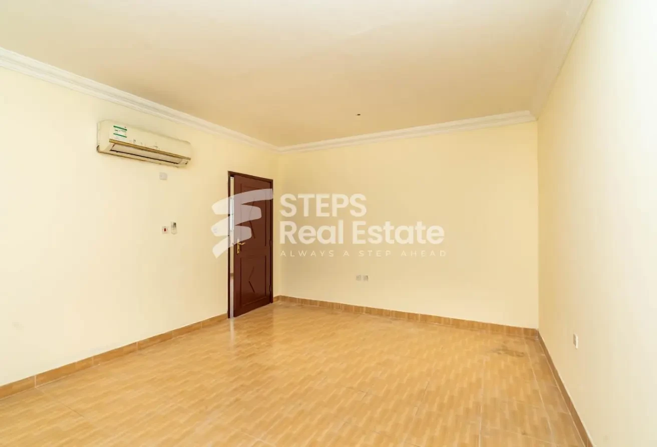 Semi-Attached Villa for Rent in Al Maamoura - Villa in Al Mansoura