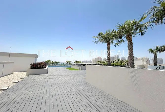 Affordable Studio with Balcony | Porto Arabia