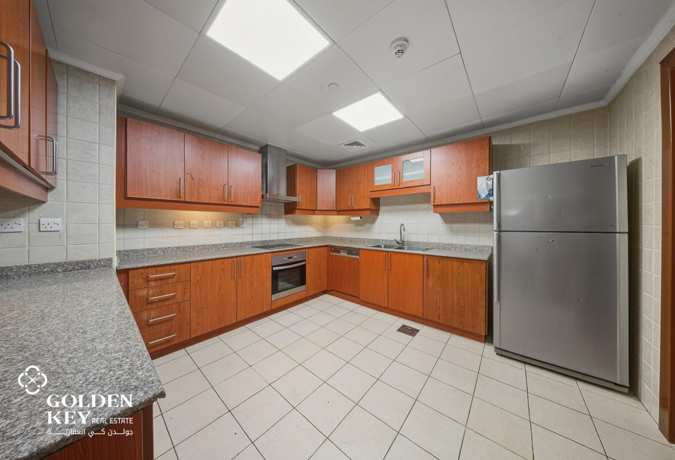 Open Layout | Available 3BR+Maid |Porto Arabia - Apartment in West Porto Drive