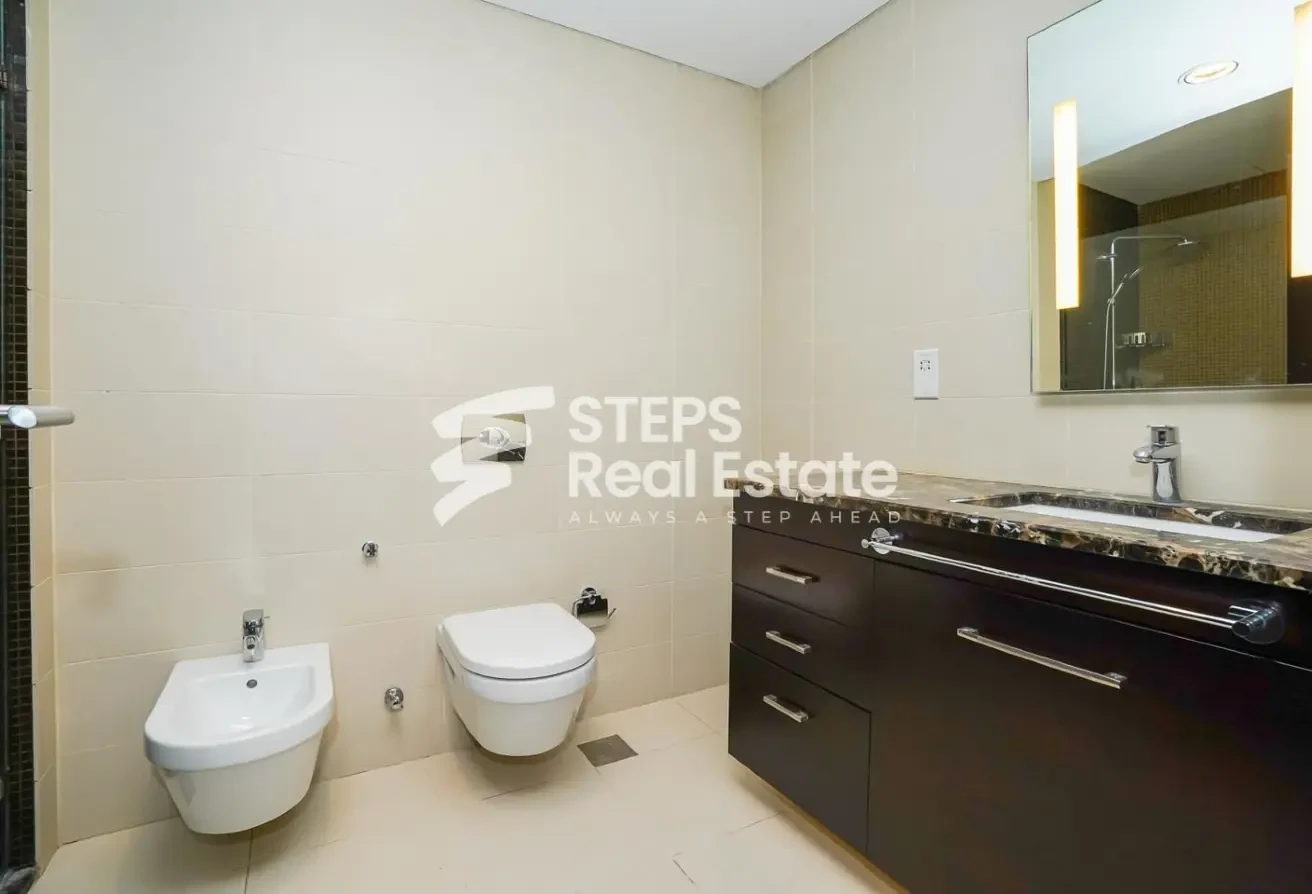City and Sea View 2BHK Apartment in The Pearl - Apartment in Viva East
