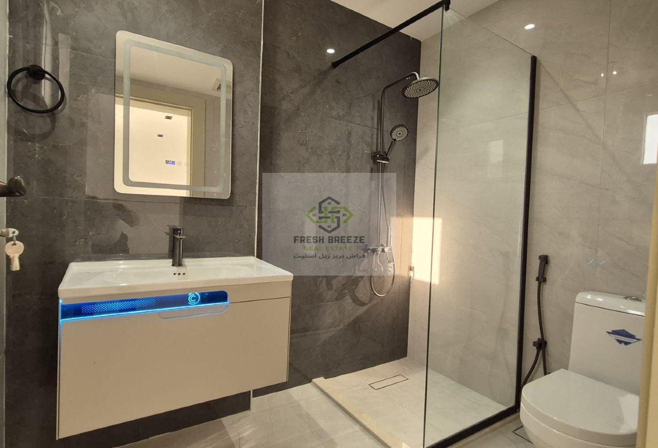 2BHK Un-Furnished Apartment in Madinat khalifa - Apartment in Madinat Khalifa Building 58